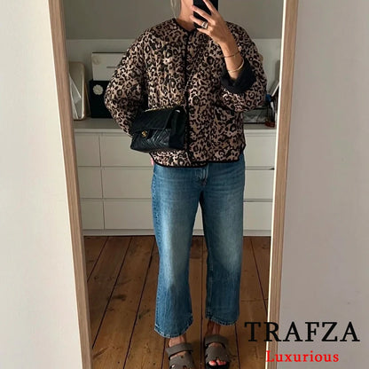 TRAFZA Women's Oversized Leopard Print Long Sleeve Jacket with Buttons