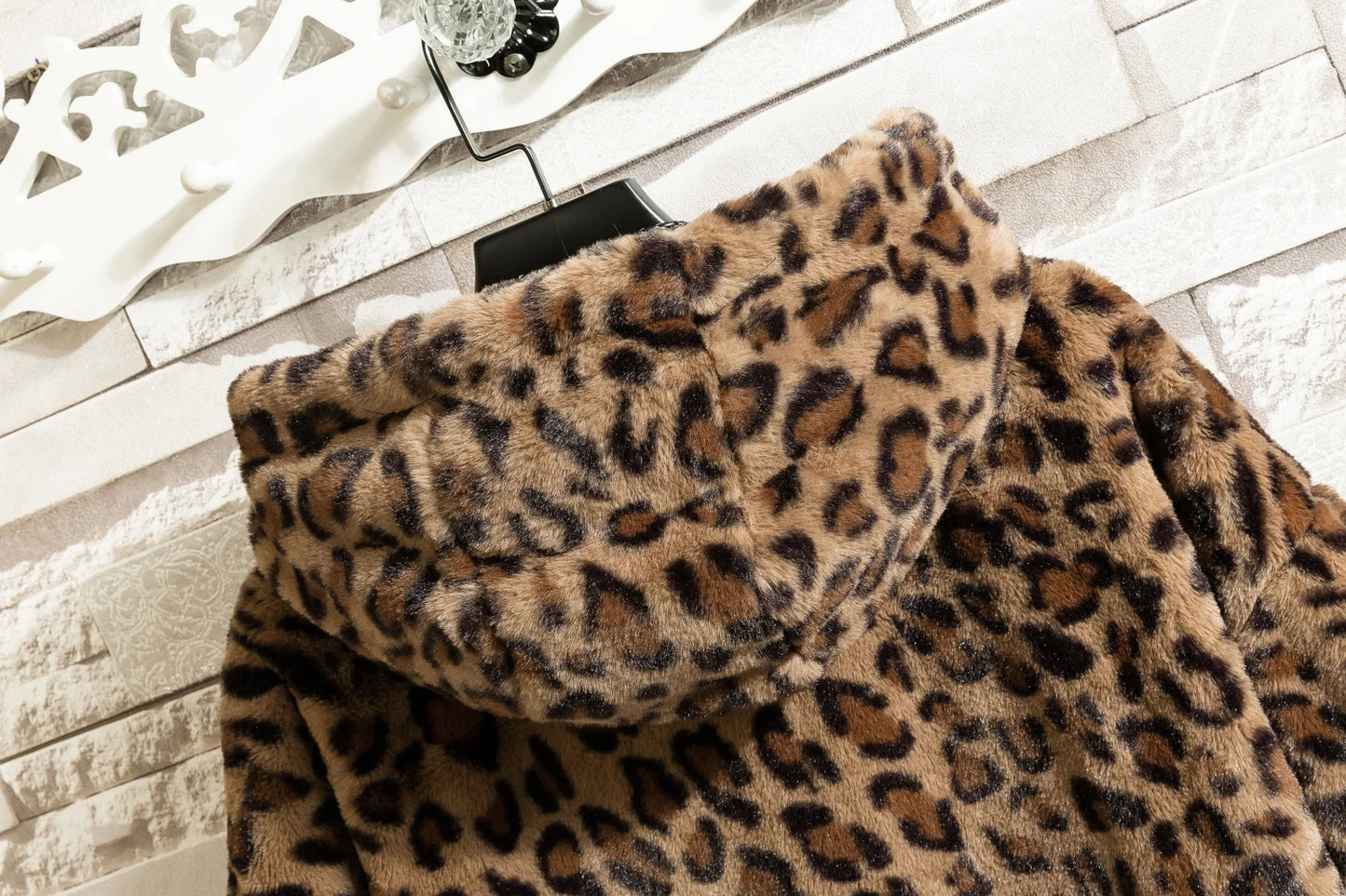 Unisex Leopard Printed Cotton-Padded Jacket