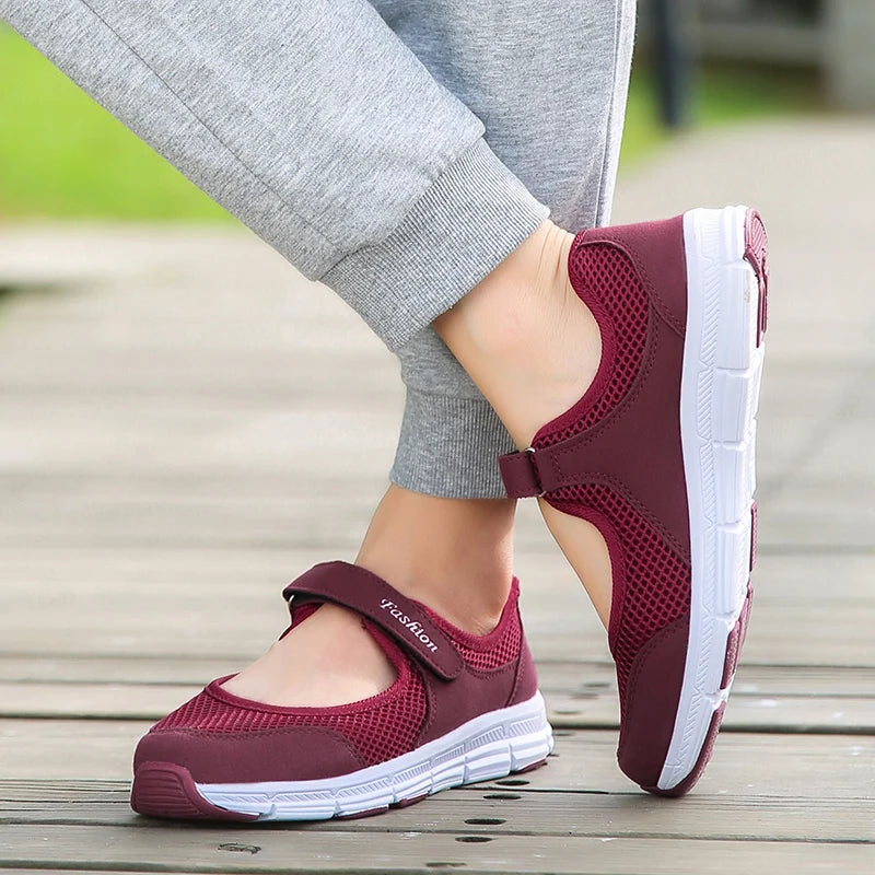 Women's Breathable Mesh Sneakers