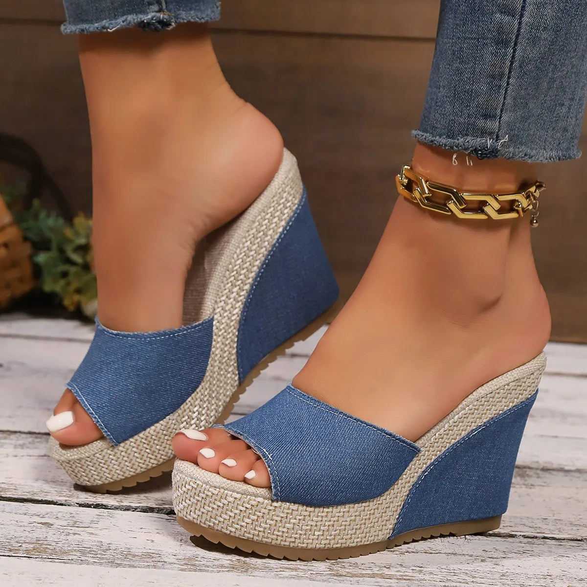 Women’s Chunky Platform Heels