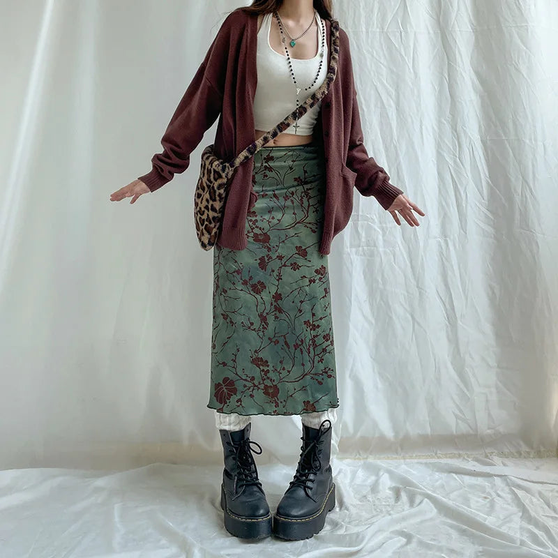 High-Waisted Mid-Length Skirt with Chinese Style Print