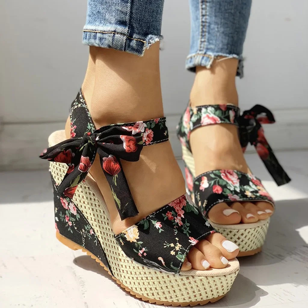 Women's Floral Lace-Up Platform Shoe-Various Colors