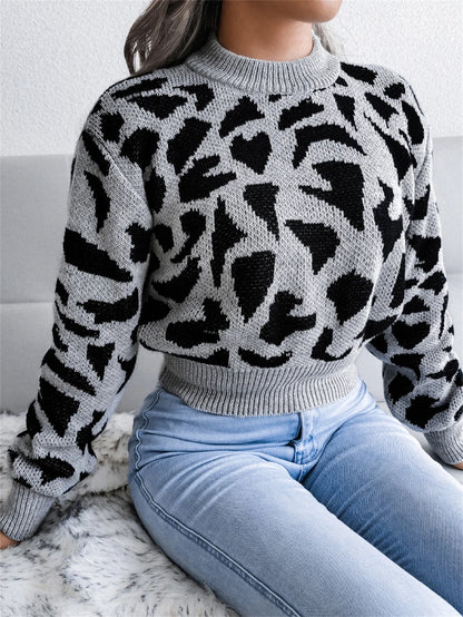 Women's Long Sleeve Knitted Sweater with Leopard Print