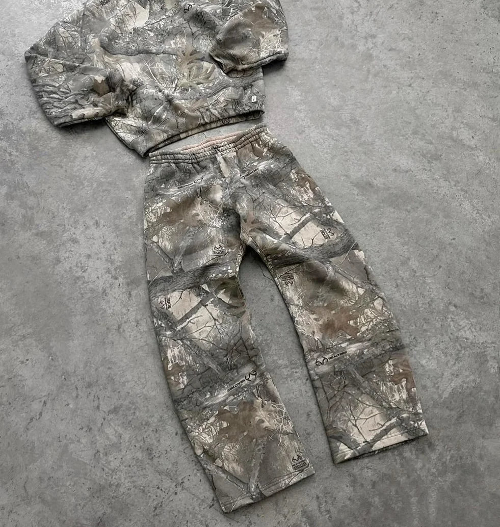 Oversized Camo Hooded Jacket and Elastic Waist Pants Set for Men