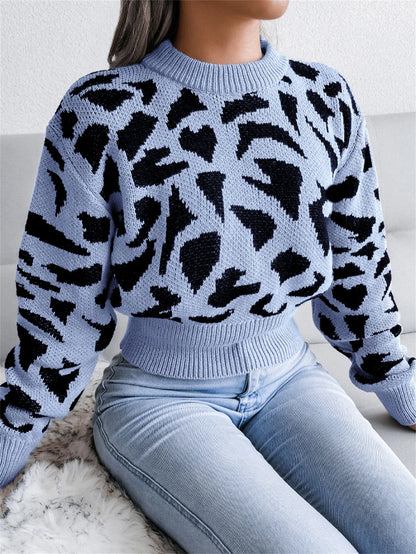 Women's Long Sleeve Knitted Sweater with Leopard Print