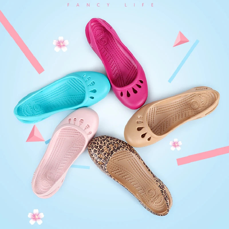 Lightweight Anti-Slip Clog Sandals for Women