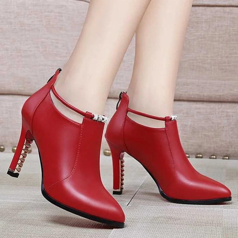 Women's Round Toe Shallow Zip Ankle Boots with Thin Heels - PU Leather