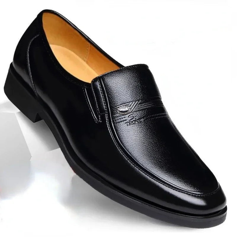 Men's Breathable Slip-On Shoes in Faux Leather