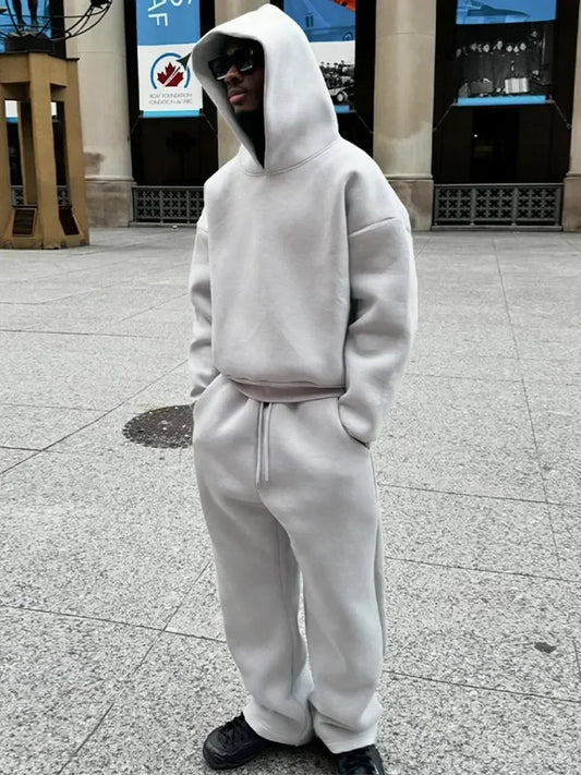  Men's Two-Piece Fleece Hooded Sweater and Loose Fit Sweatpants Set'