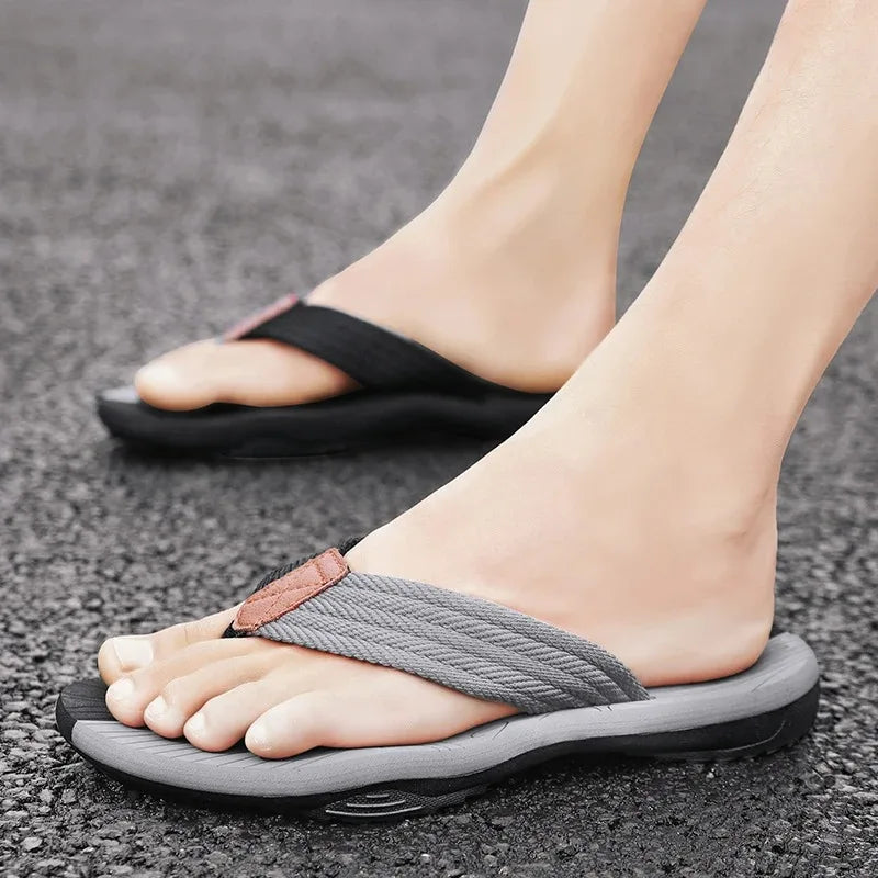 Men's Casual Thickened Breathable Outdoor Slippers