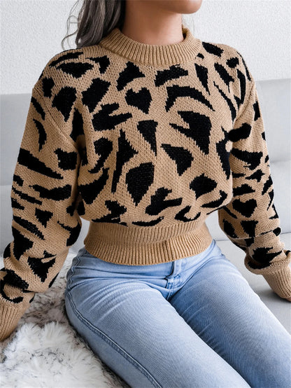 Women's Long Sleeve Knitted Sweater with Leopard Print