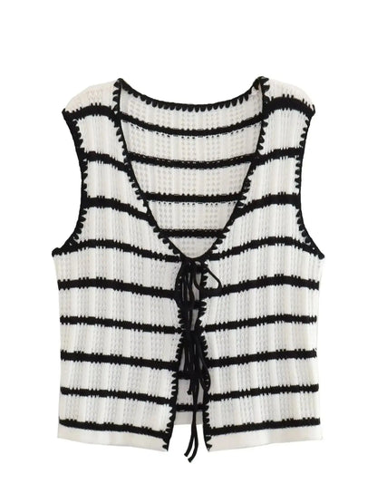 Chic Women's Knit Pants and Lace Vest Top Set - Striped Streetwear Outfit