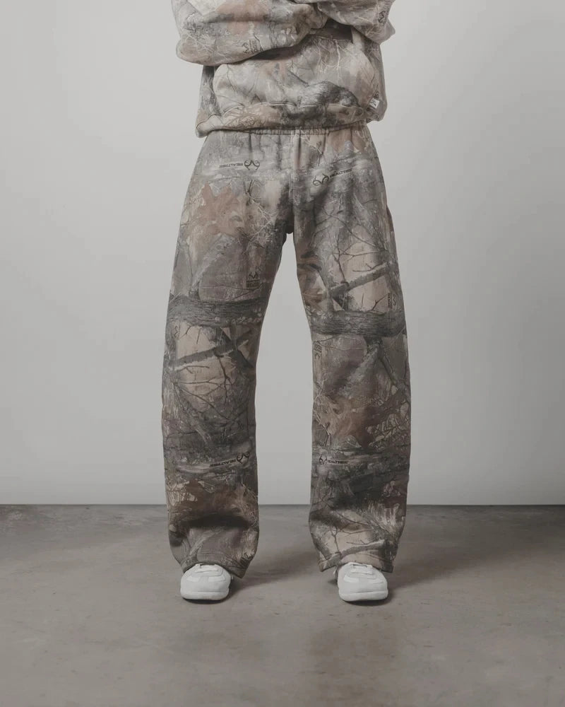 Oversized Camo Hooded Jacket and Elastic Waist Pants Set for Men